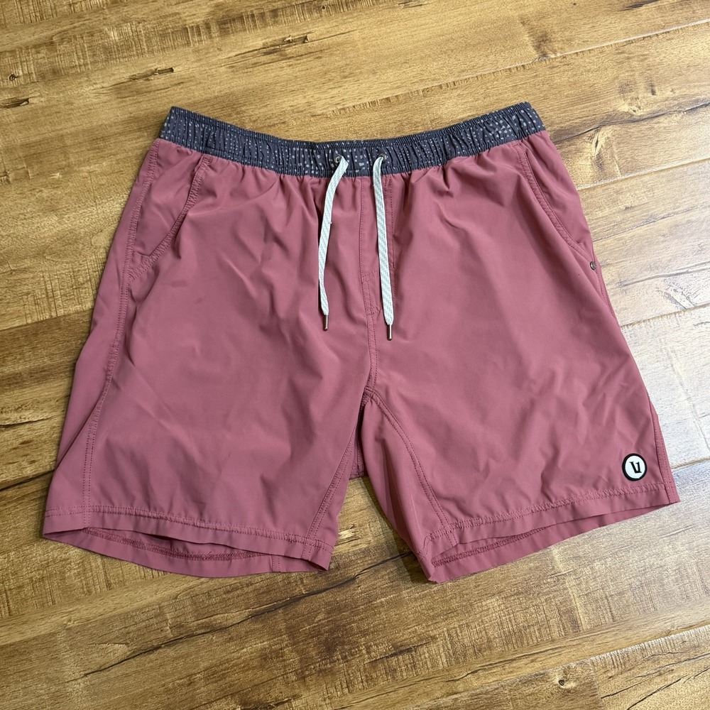 Vuori Shore Kore Lined 4 Way Stretch Training Pink Mens XL Gym Run Activewear 7"